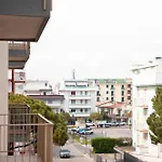Apartment In Lido Di Jesolo 51131